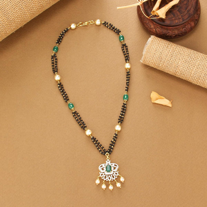 Beatrice Diamond Design Necklace