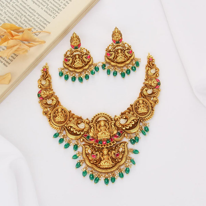 Sharmikha Nagas Short Necklace Set