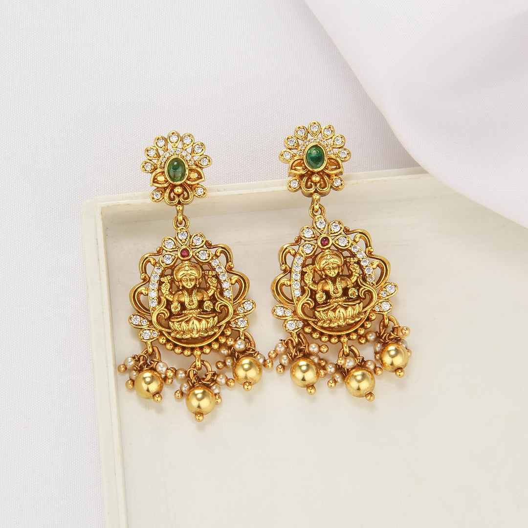 Timeless Charm Nagas Long Necklace Set