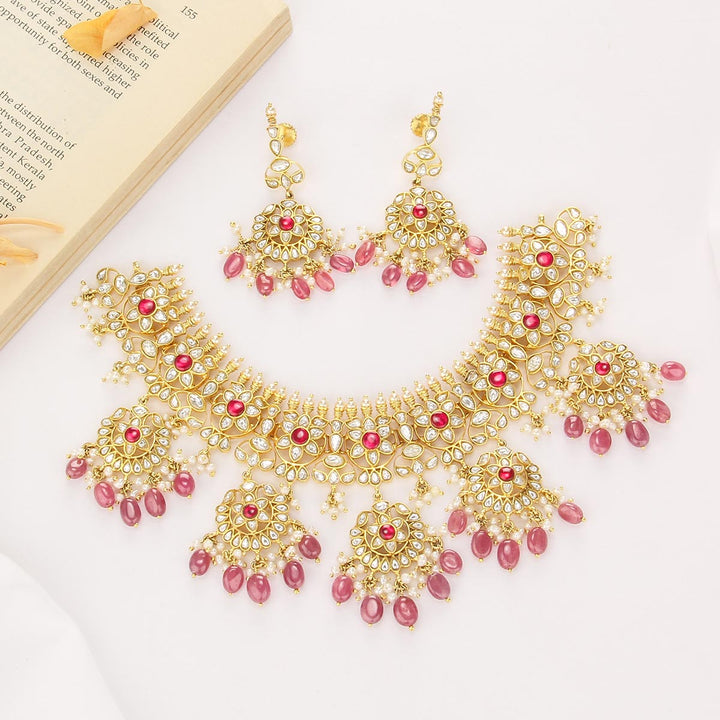 Grandeur Short Necklace Set