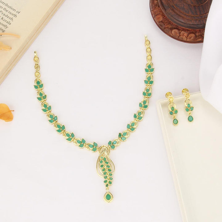 Frelinka Short Necklace Set