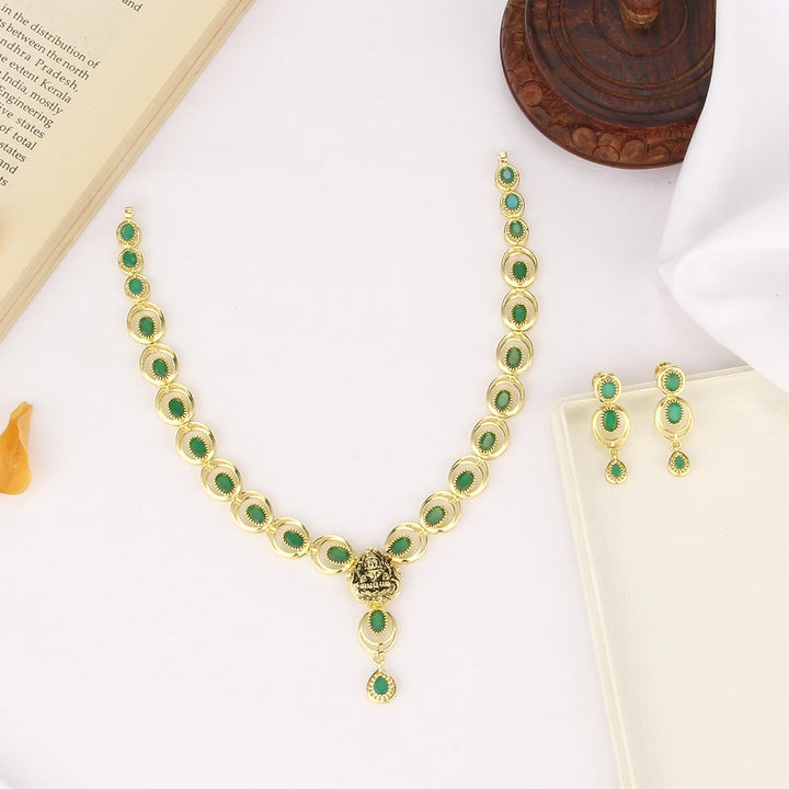 Glowing Charm Short Necklace Set