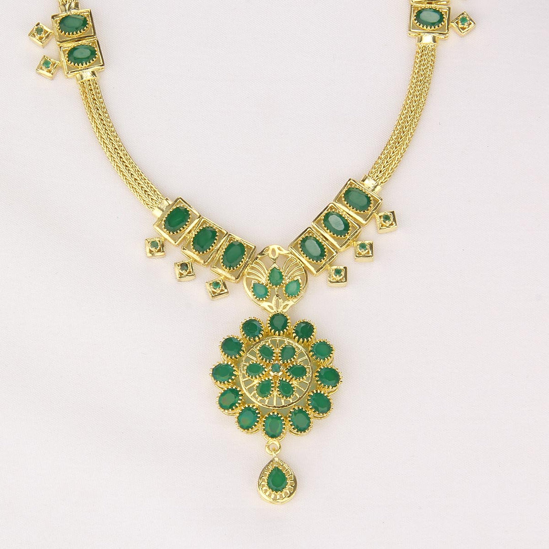 Anagha Short Necklace Set