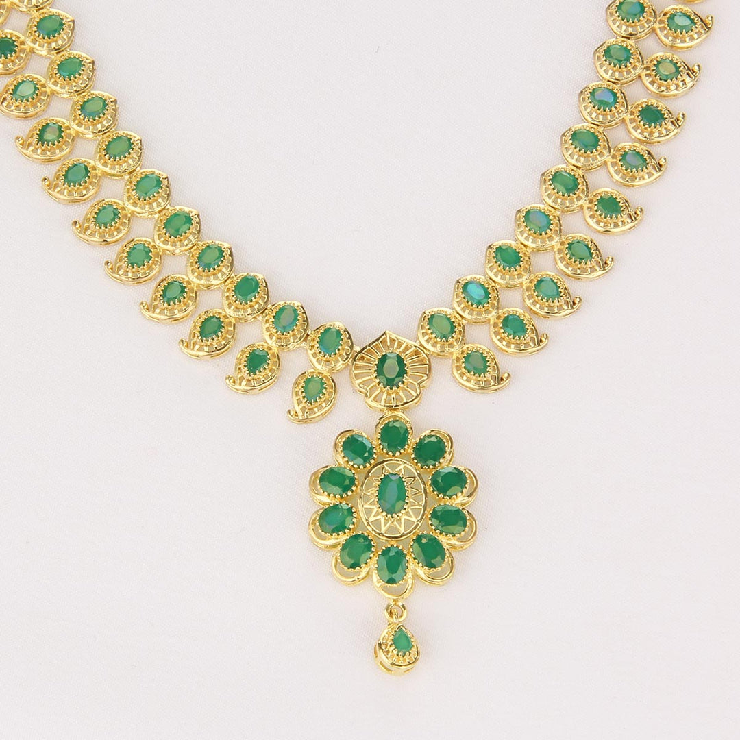 Shalini Short Necklace Set