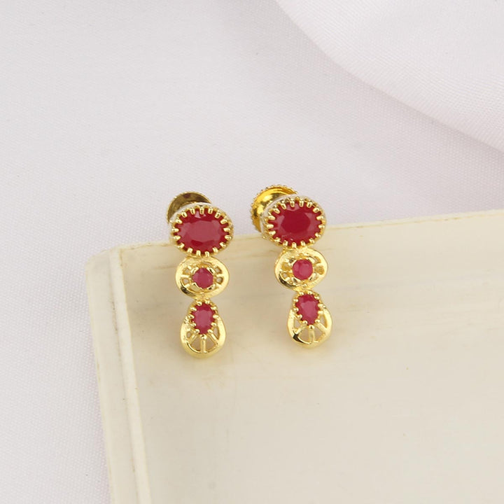 Stunning Short Necklace Set