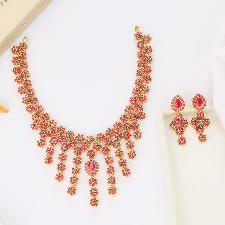 Pachi Petal Luxe Short Necklace Set