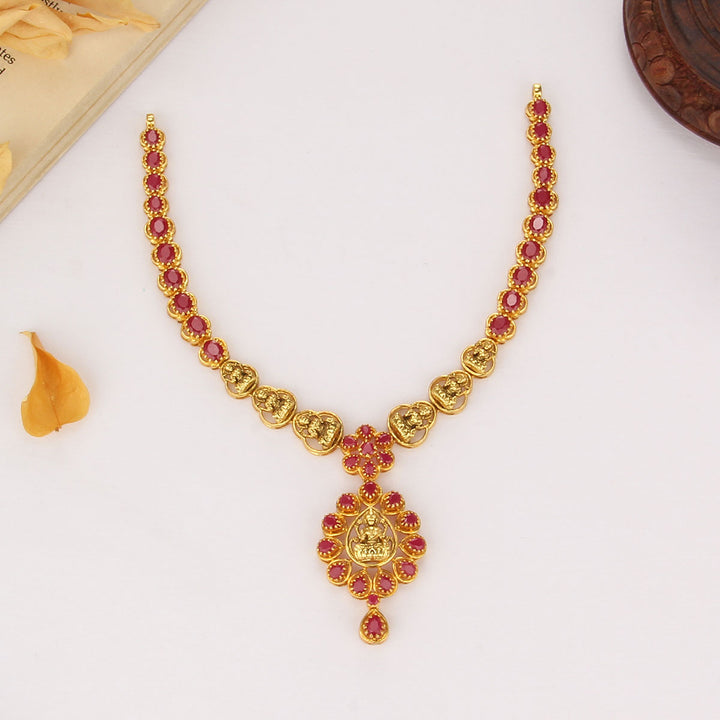 Bhavisha Short Necklace
