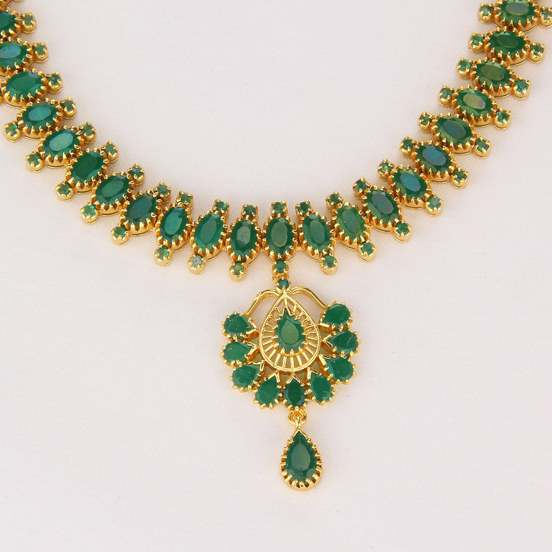 Charm Green Short Necklace Set