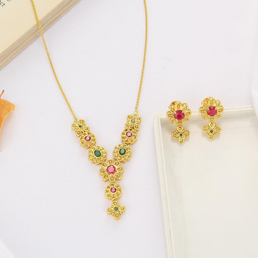 Abitha Long Necklace Set