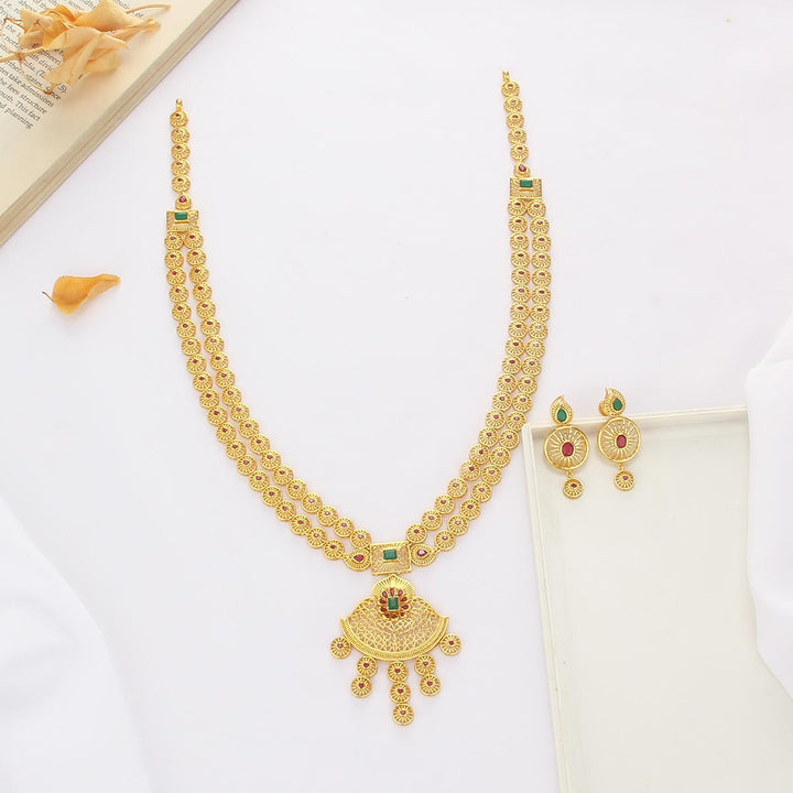 Luxe Drapes Long Necklace Set