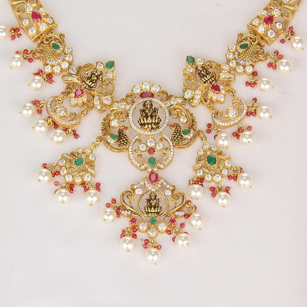 Nishalini Pakshi Short Necklace