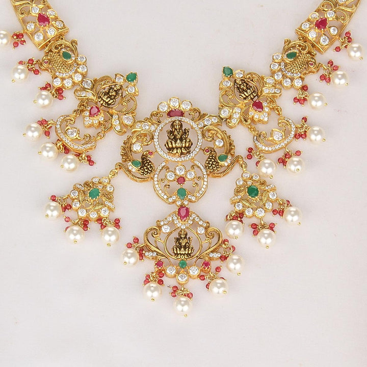 Nishalini Pakshi Short Necklace