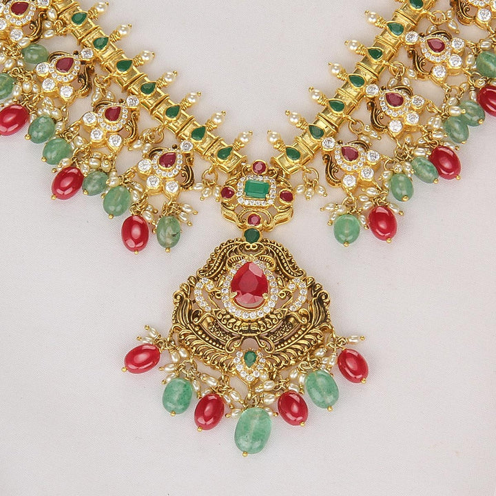 Vanish Short Necklace