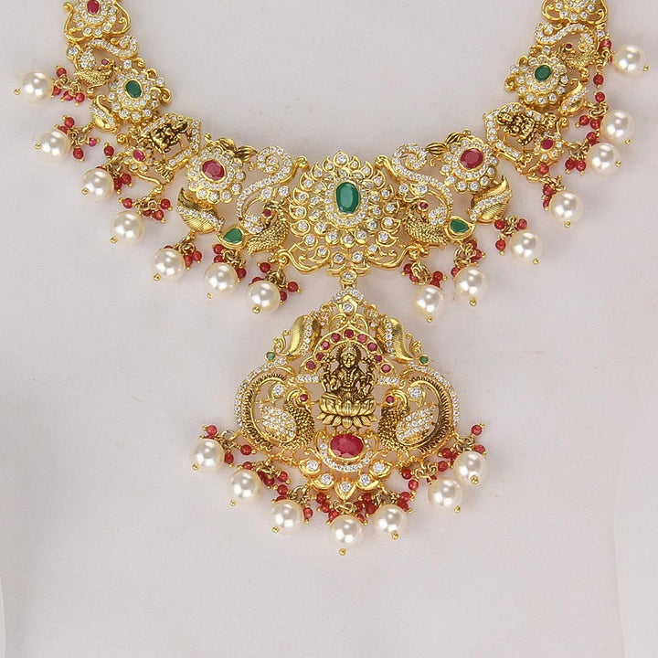 Bhavika Short Necklace