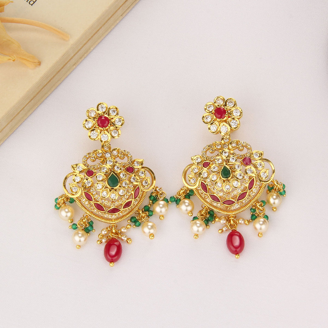 Lavishka Short Necklace Set