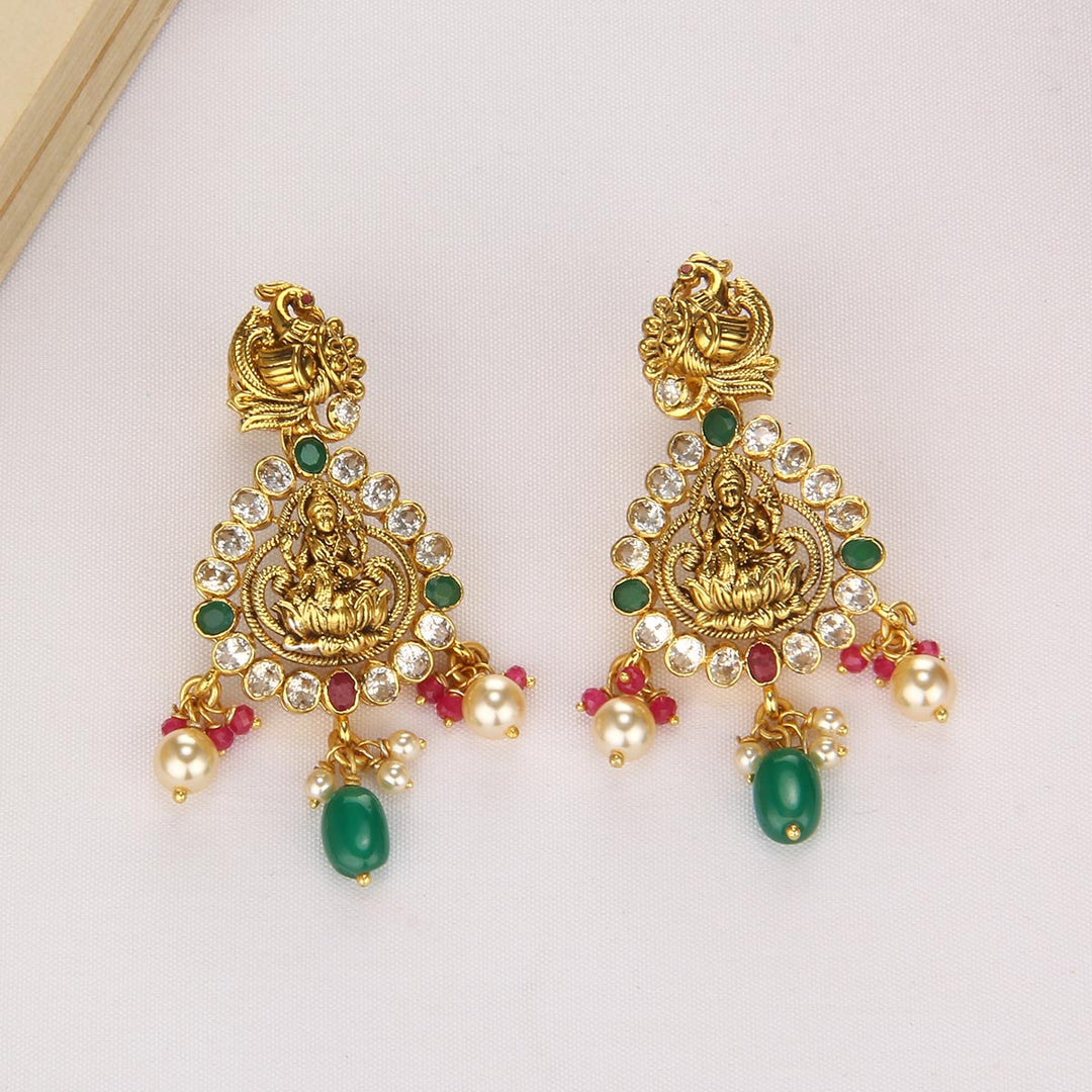 Grandeur Pachi Short Necklace Set