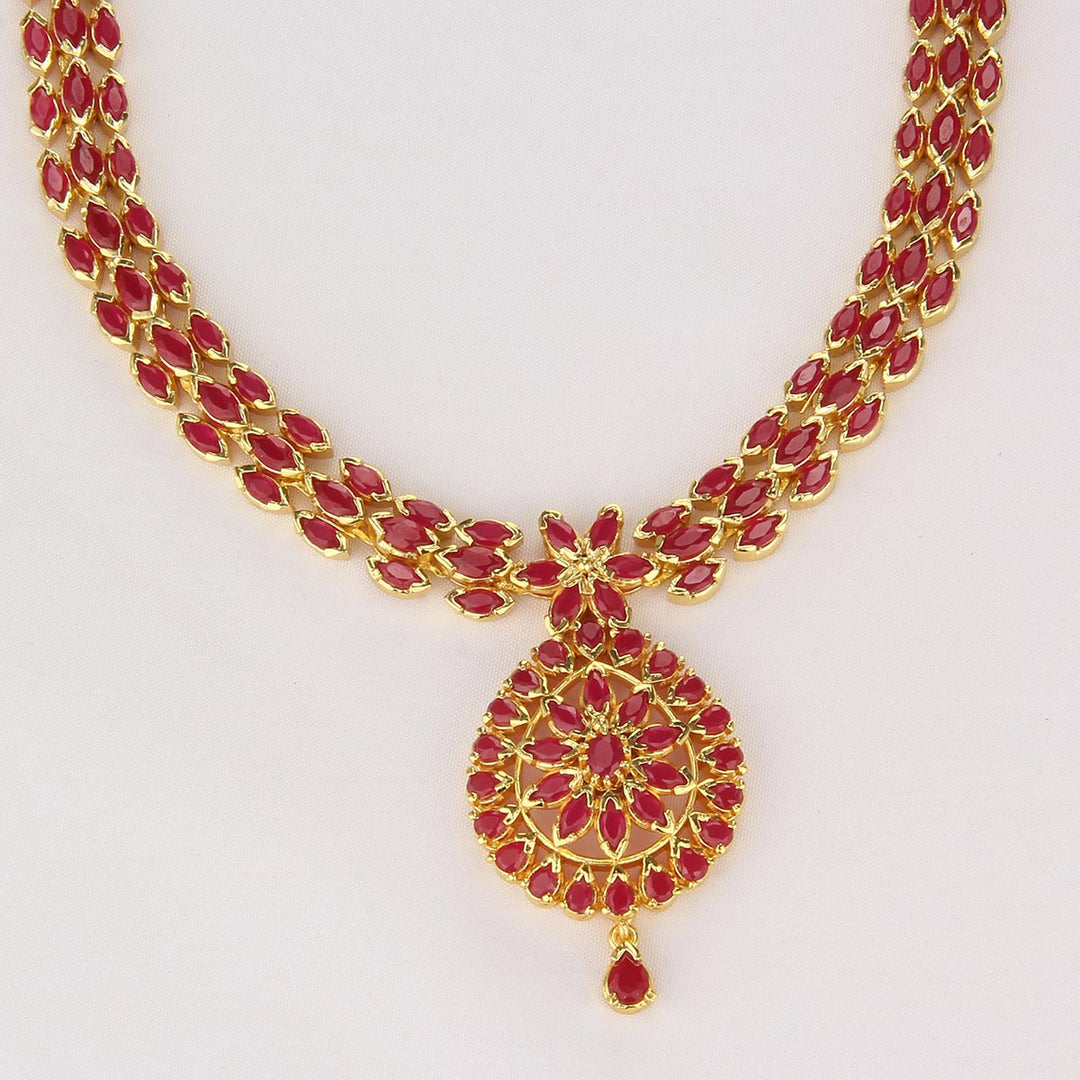 Janvi Short Necklace Set