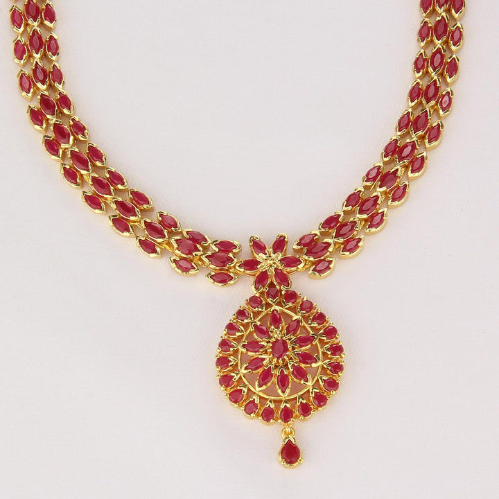 Janvi Short Necklace Set