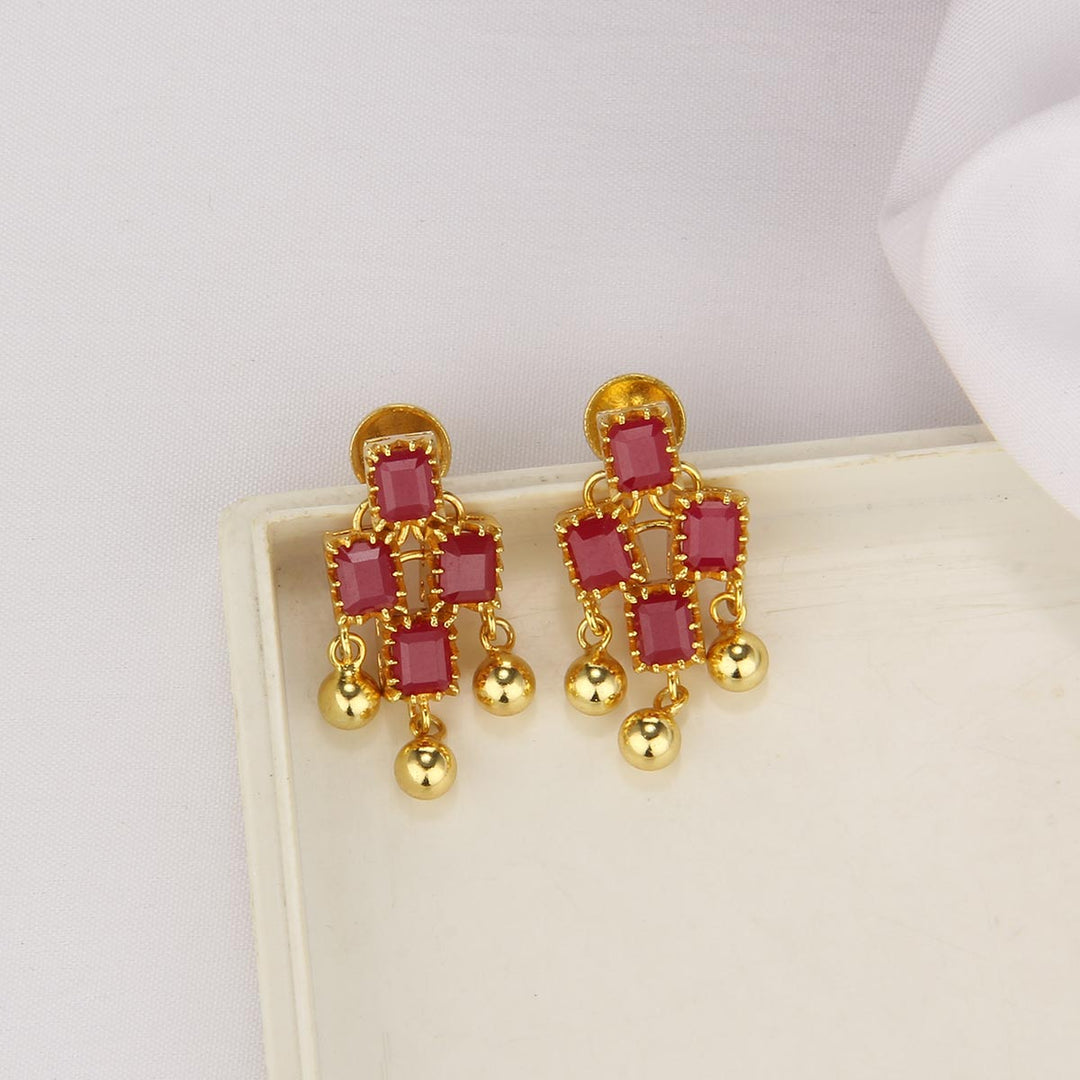 Traditional Short Necklace Set