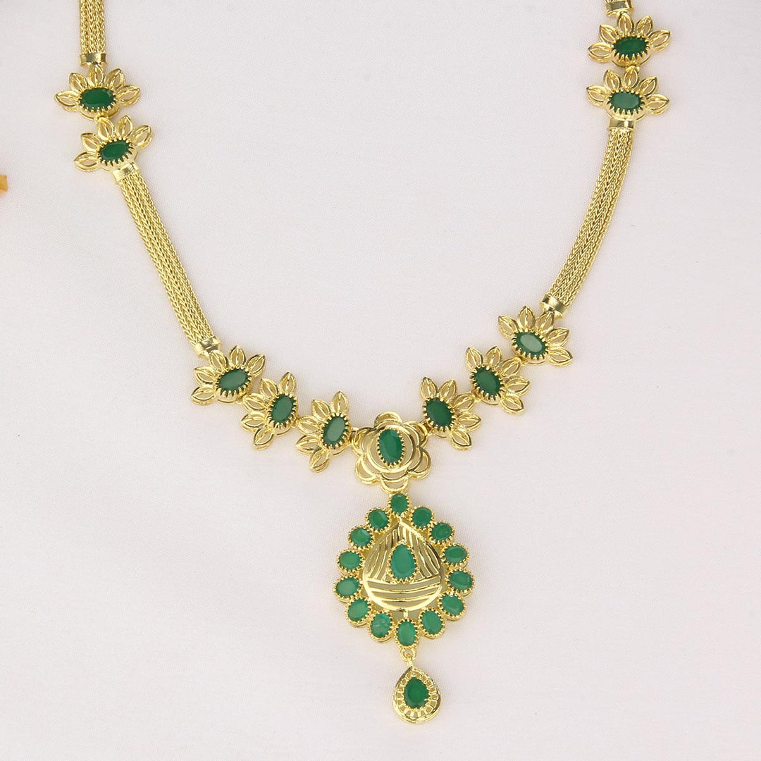 Greenish Short Necklace Set