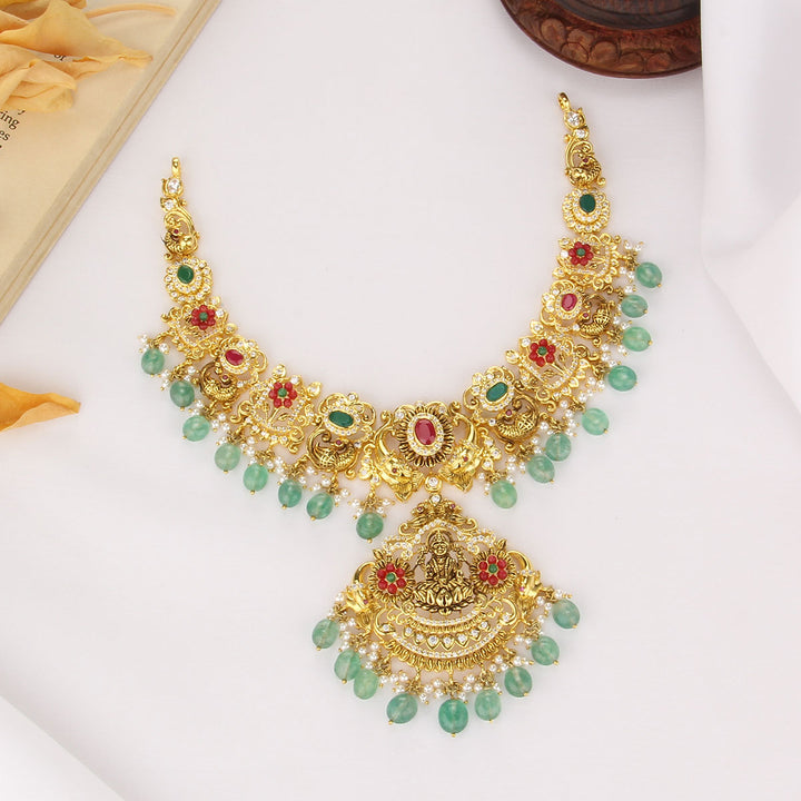 Shrikha Short Necklace