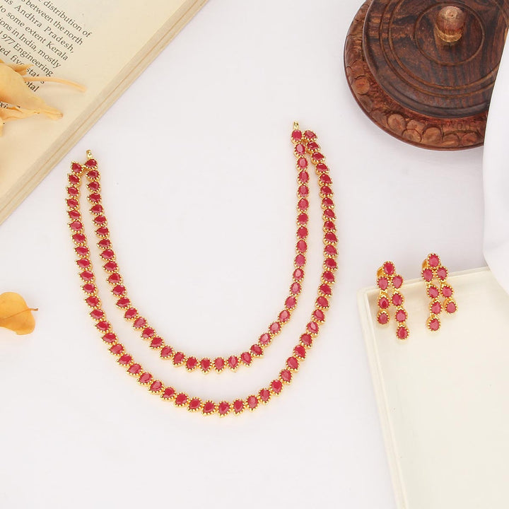 Thishya Short Necklace Set