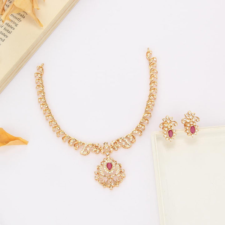 Dazzling Short Necklace Set