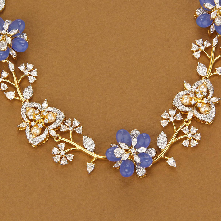 Chic Avikam Short Necklace Set