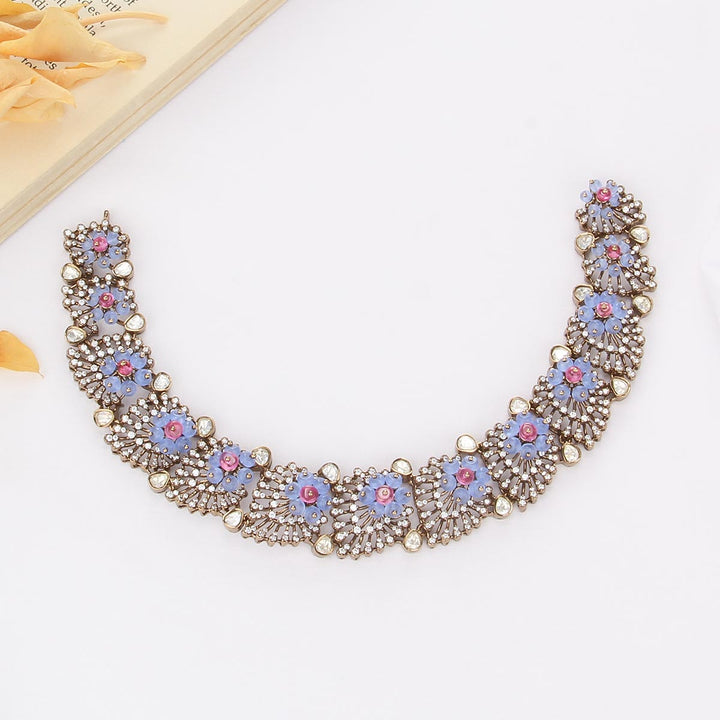 Lavish Victorian Short Necklace