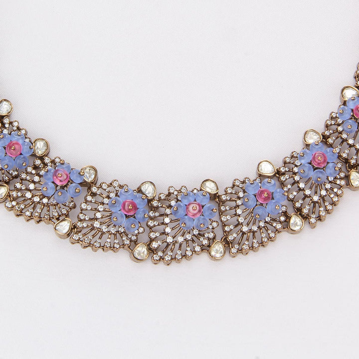 Lavish Victorian Short Necklace