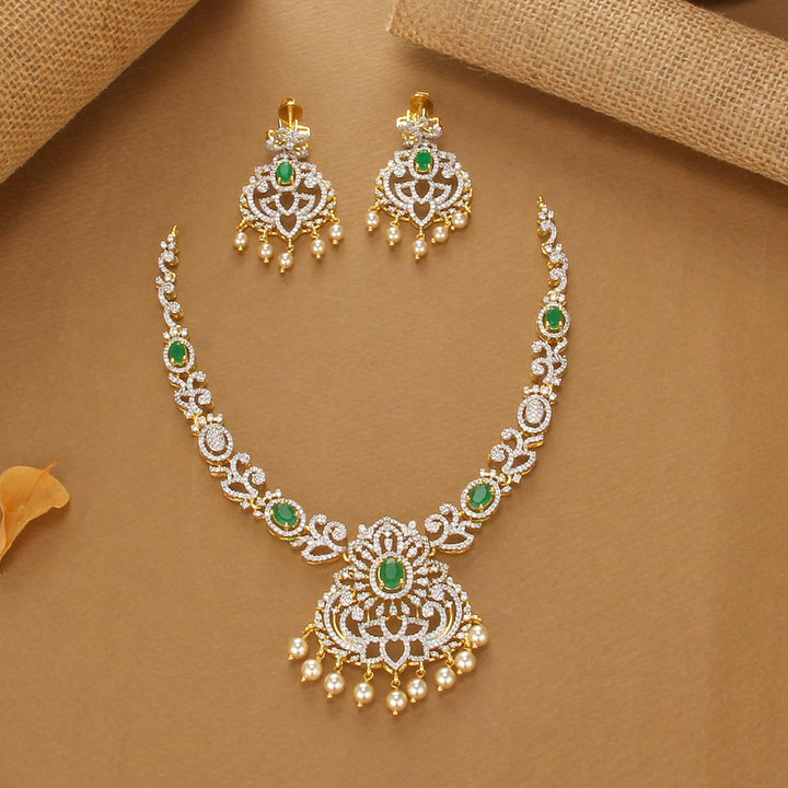 Athishka Short Necklace Set