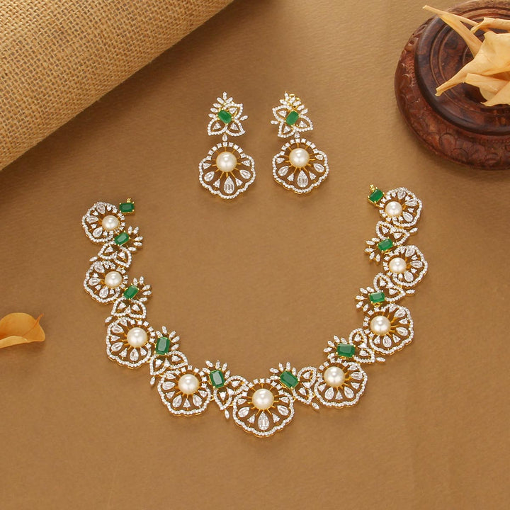 Asmika Short Necklace Set