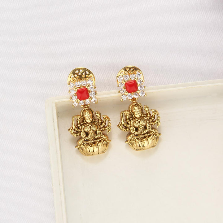 Gorgeous Short Necklace Set