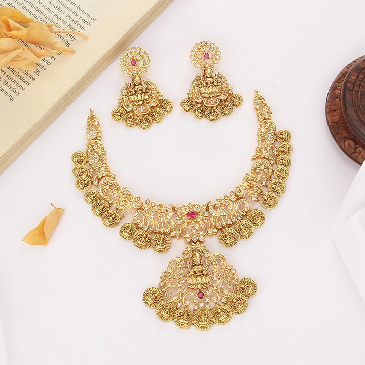 Eternal Shine Short Necklace Set
