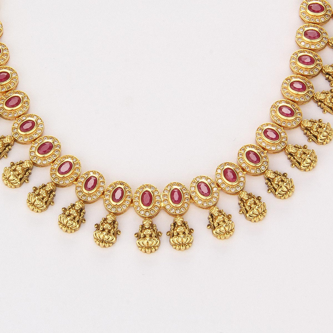 Dharshitha Short Necklace Set