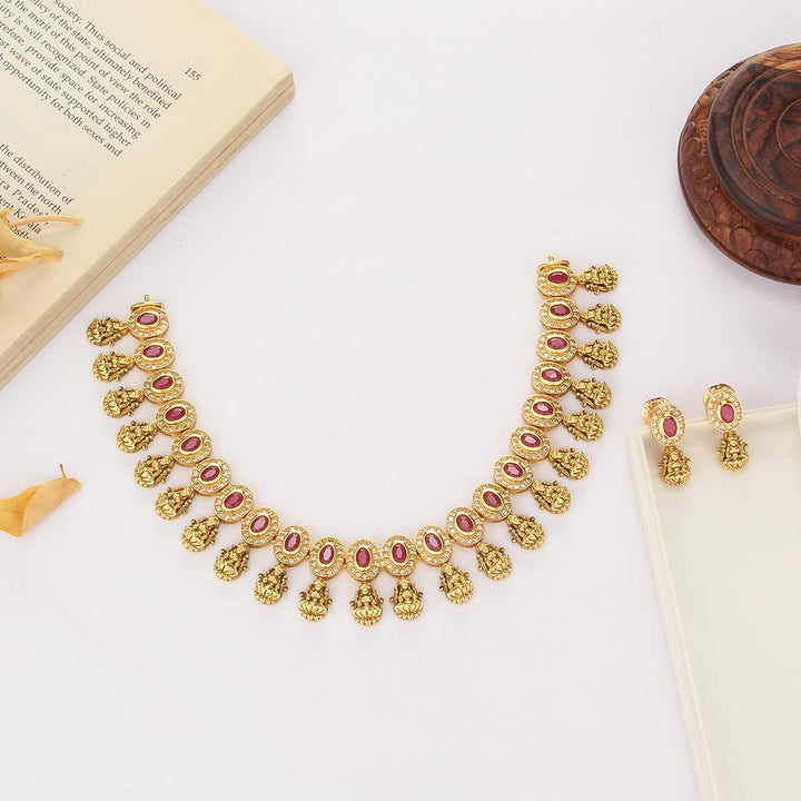 Dharshitha Short Necklace Set