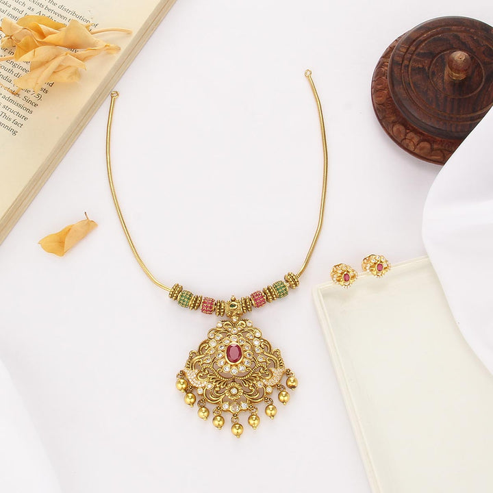 Heritage Short Necklace Set