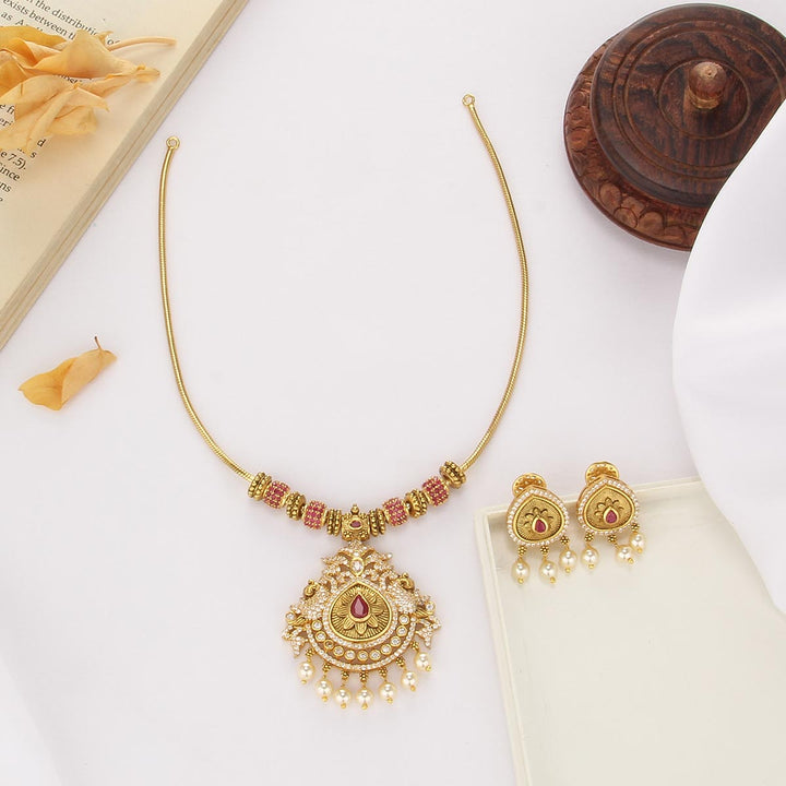 Nethra Short Necklace Set