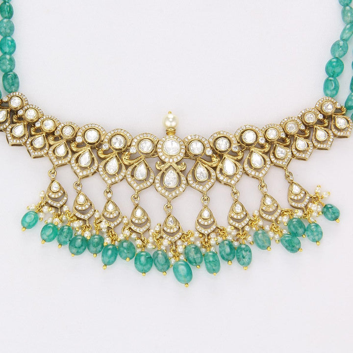 Attractive Choker Set