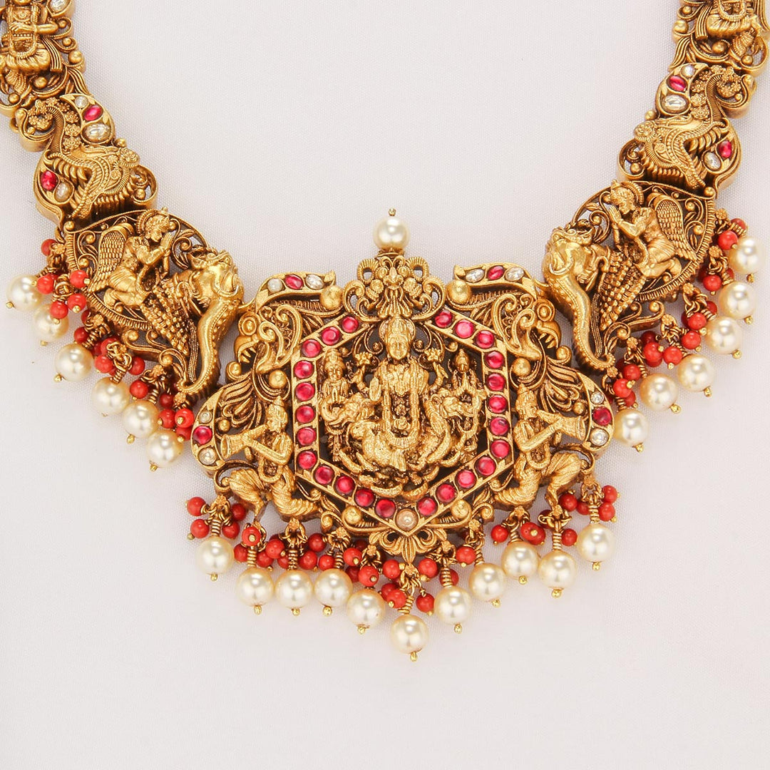 Elegance Nagas Short Necklace