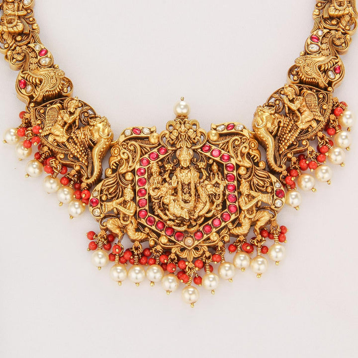 Elegance Nagas Short Necklace