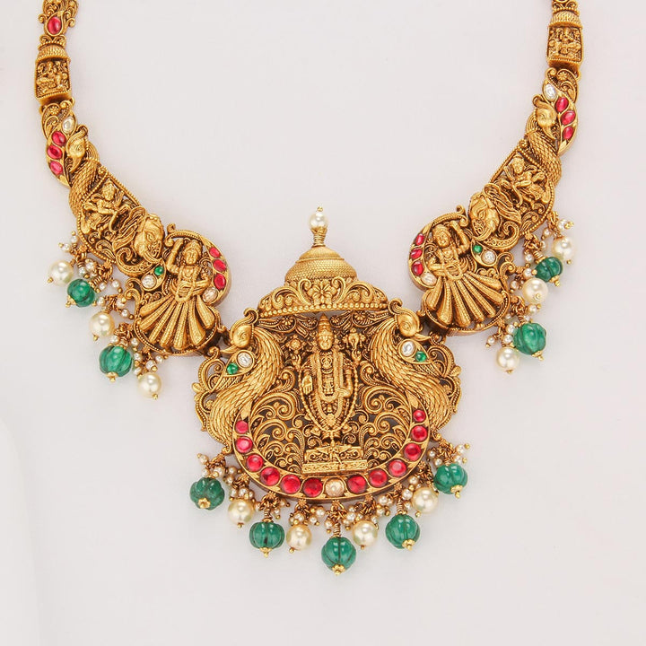 Shivya Short Necklace