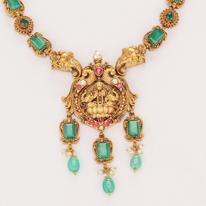 Bridal Blush Short Necklace