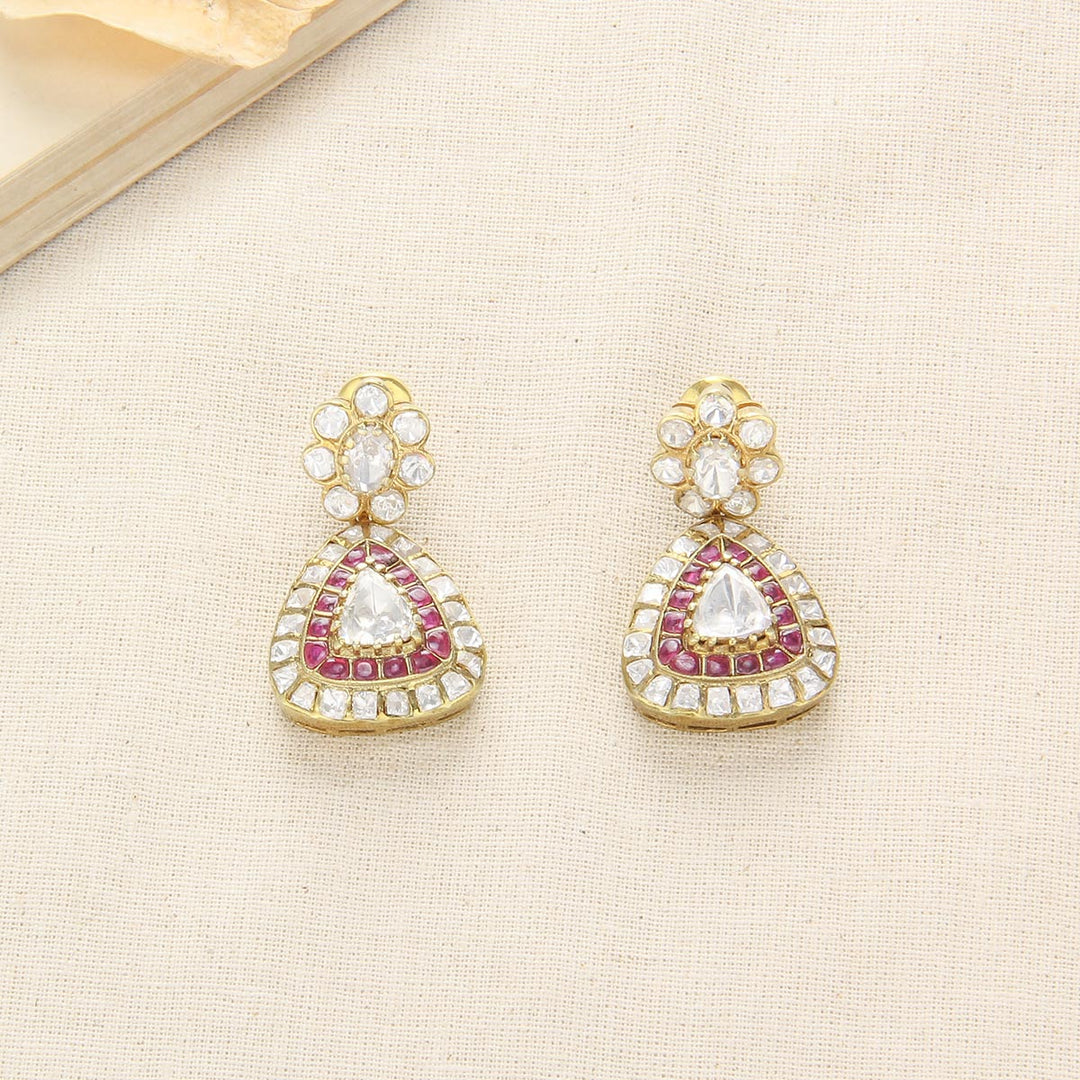 White Charm Short Necklace Set