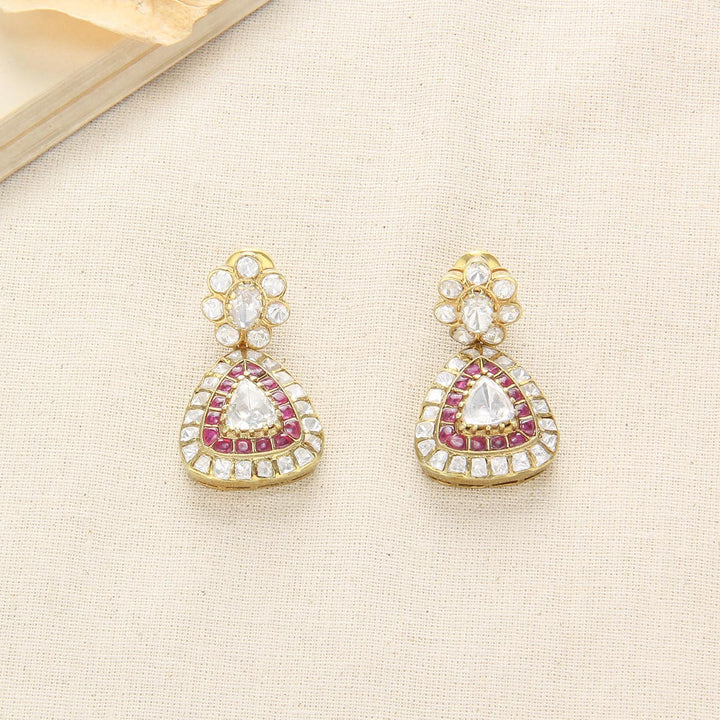 White Charm Short Necklace Set