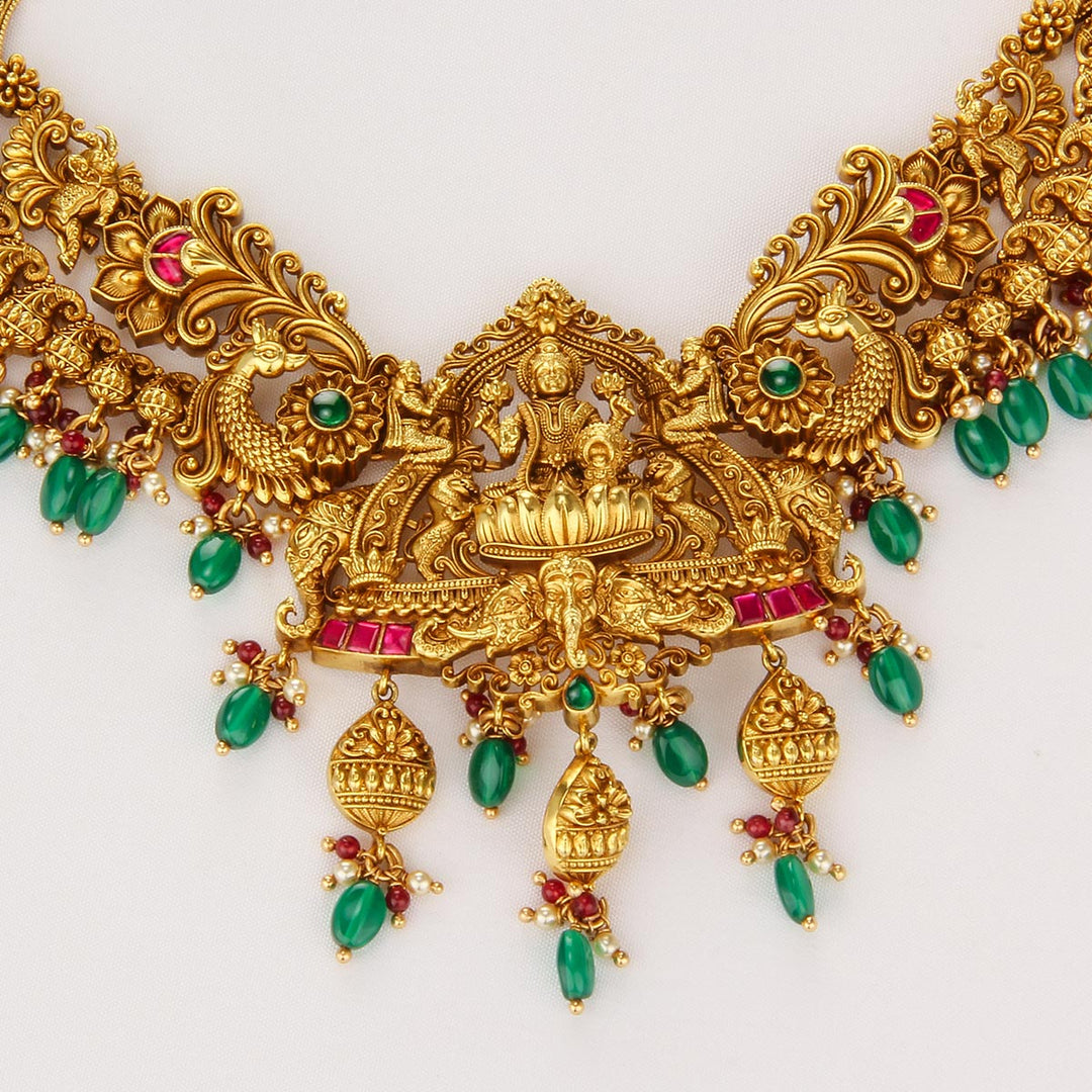 Rajinsa Nagas Short Necklace Set