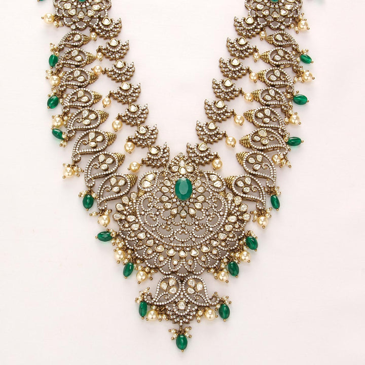 Iconic Victorian Long Necklace set