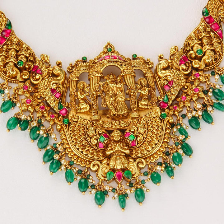 Yamika Nagas Short Necklace Set