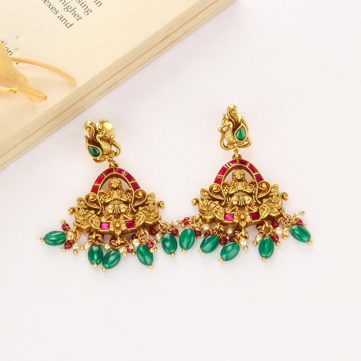 Rechal Nagas Short Necklace Set