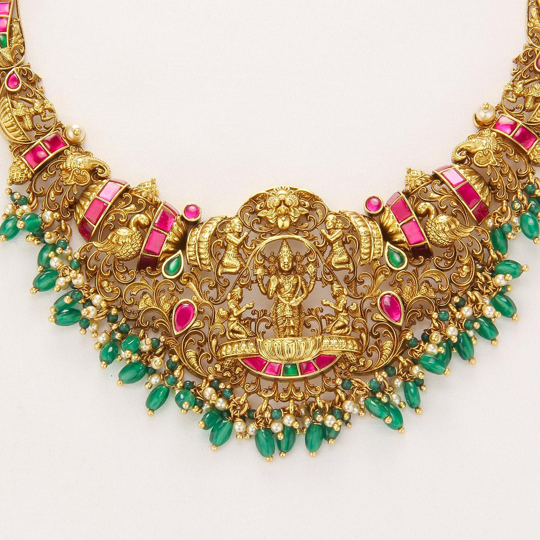 Saisha Nagas Short Necklace Set